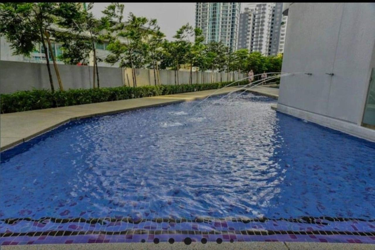 The Robertson Bukit Bintang By Wowhome Kuala Lumpur Extérieur photo